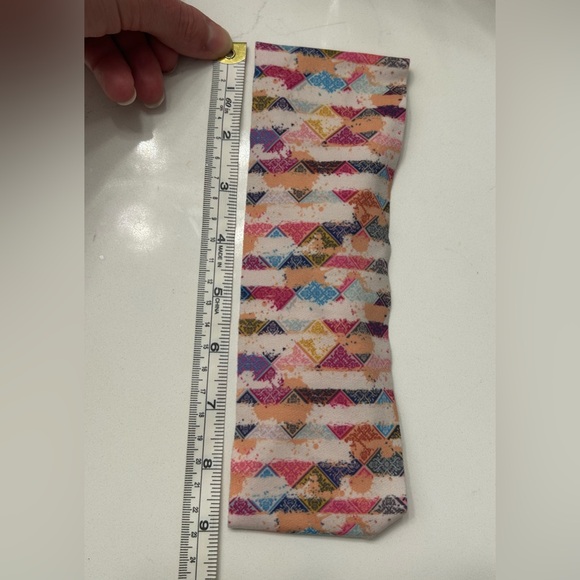 Colorful Patterned Headband - Picture 3 of 5